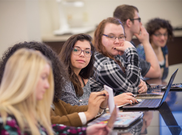 Cedar Crest Accounting Students in the Classroom