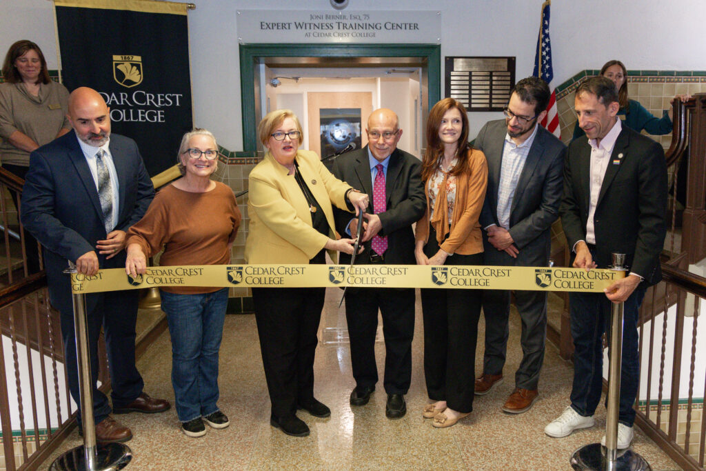 Cedar Crest College Unveils Expert Witness Training Center During Homecoming Weekend  Image