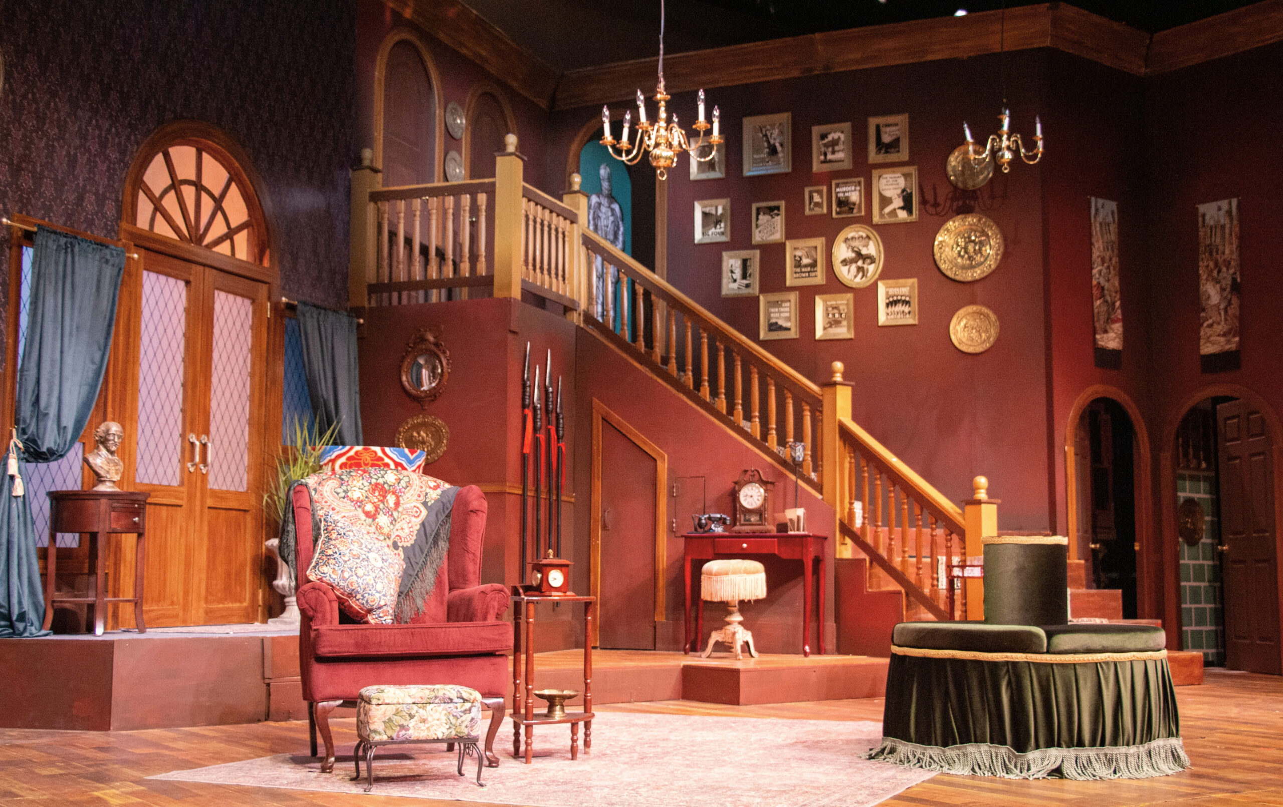 Cedar Crest College to Present ‘Something’s Afoot,’ a Murderously Fun Musical Mystery  Image